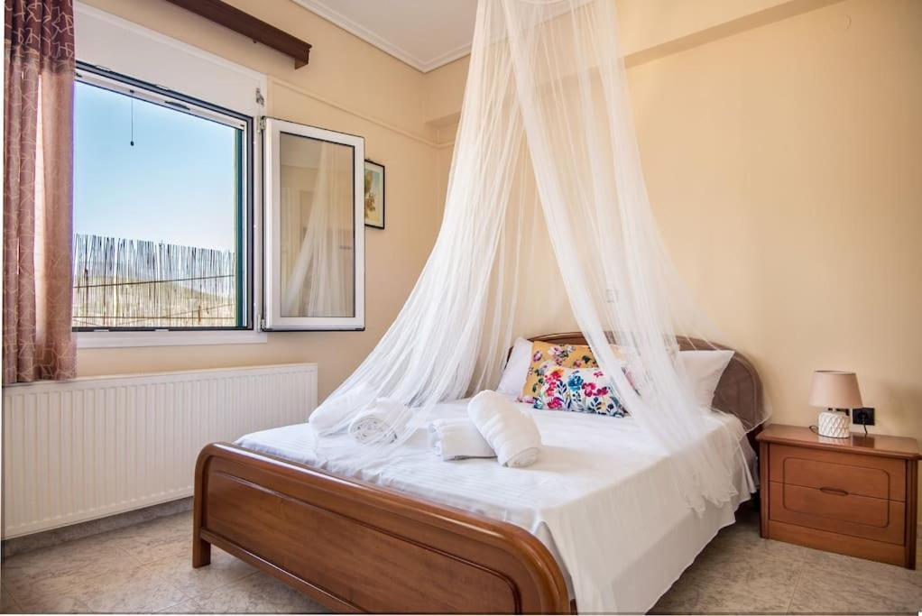 Апартаменты Stefanos House Аргостолион Экстерьер фото